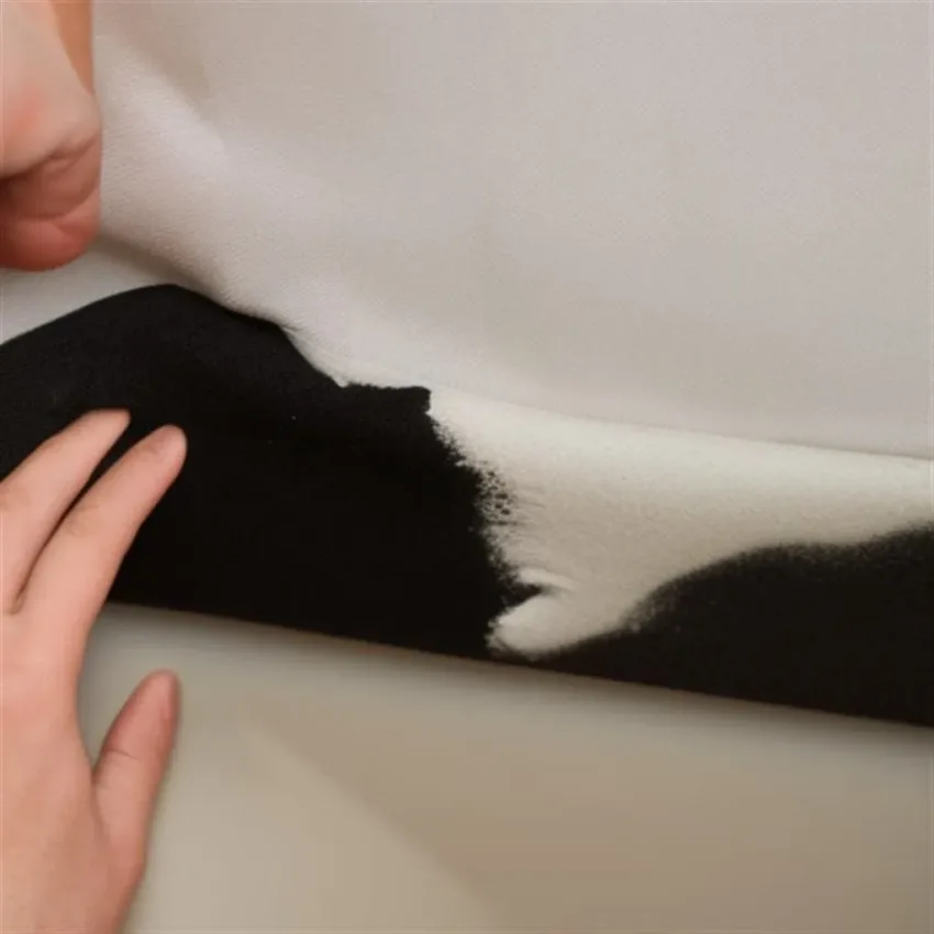 Jak usunąć czarne plamy z pleśni z tkanin